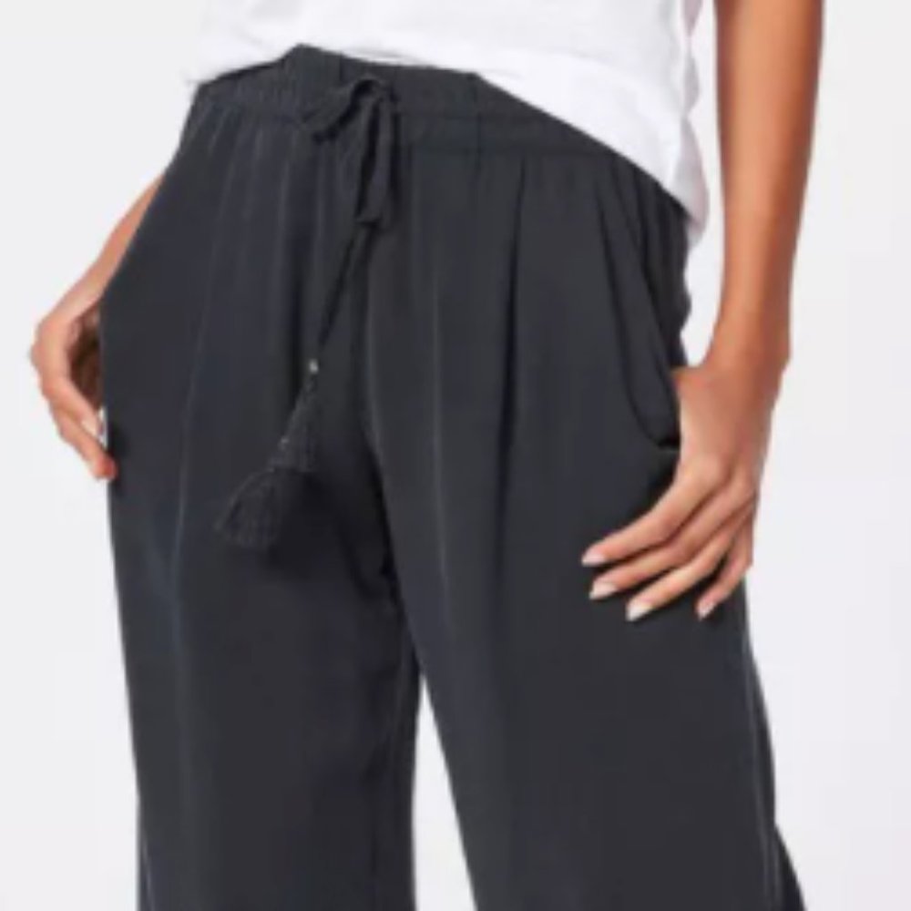 PAIGE Solynne Pant in Black